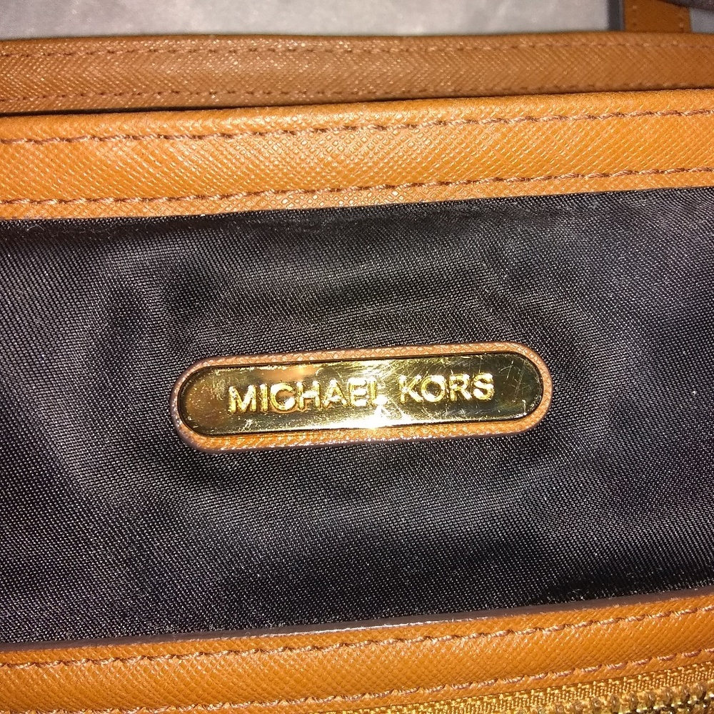 Michael kor purse